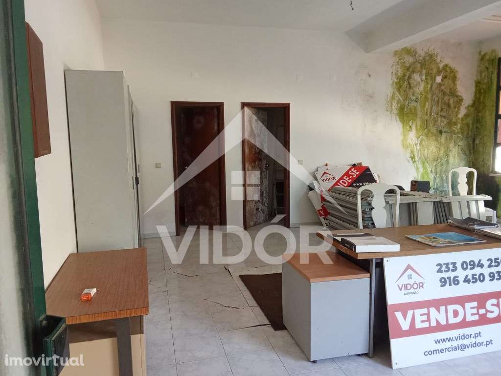 Loja com 47m2 no Mercado Municipal da Baixa da Banheira - Grande imagem: 3/7