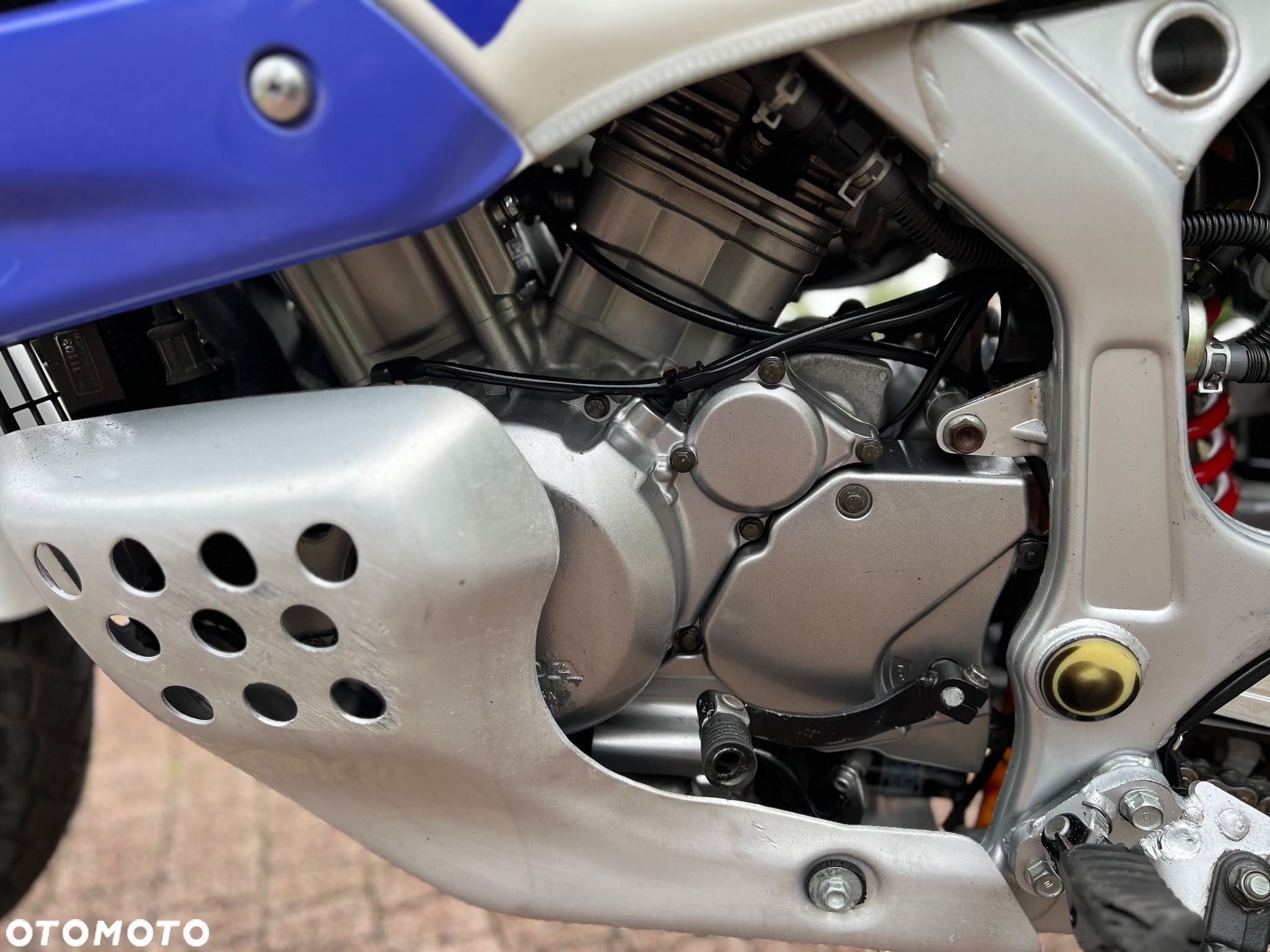 Honda XRV - 26