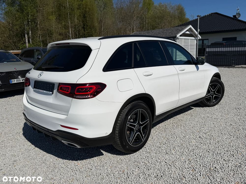 Mercedes-Benz GLC 200 d 4Matic 9G-TRONIC AMG Line - 18