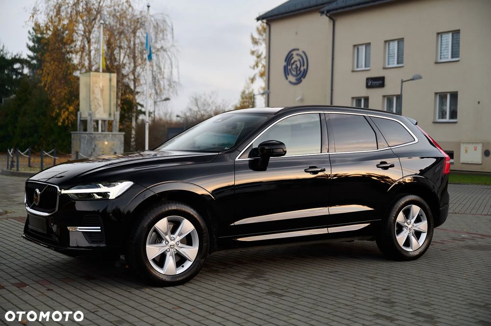 Volvo XC 60 D4 Momentum Pro - 8