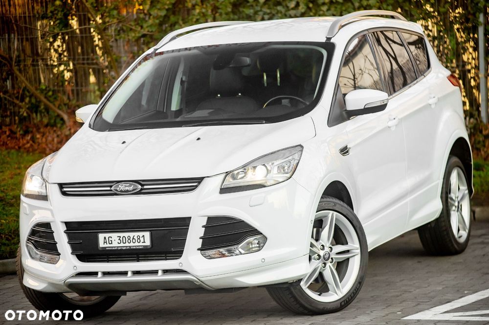 Ford Kuga 2.0 TDCi 4x4 Titanium - 4
