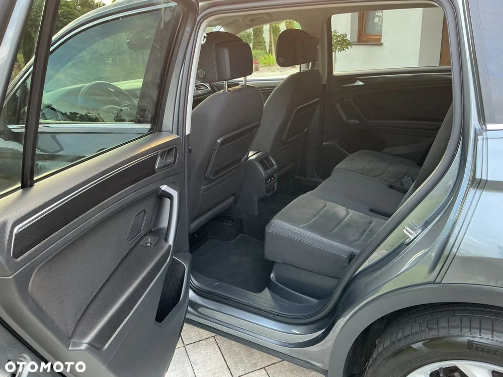 Volkswagen Tiguan 2.0 TDI SCR 4MOTION DSG URBAN SPORT - 31