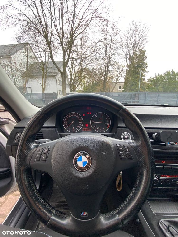 BMW Seria 3 316d - 14