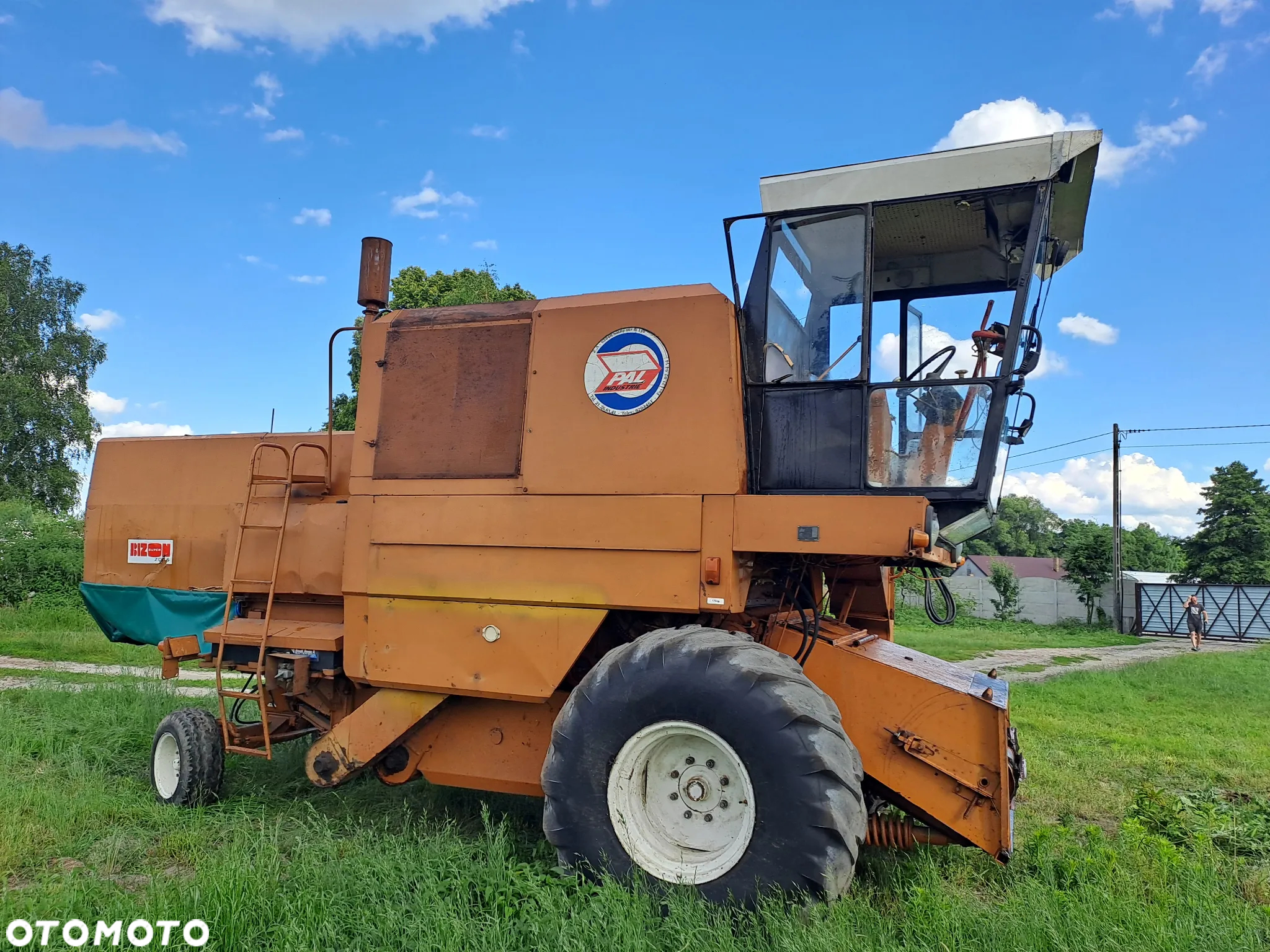 Bizon 056 - 3