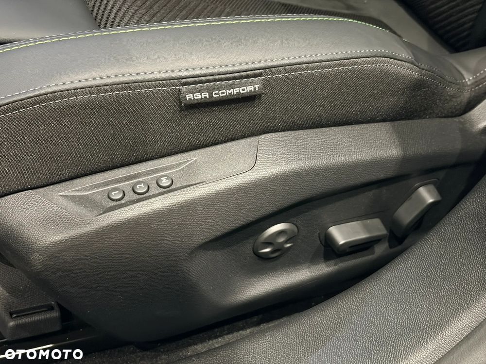 Peugeot 408 1.6 Plug-in Hybrid 240 GT Exclusive e-DCS7 - 26