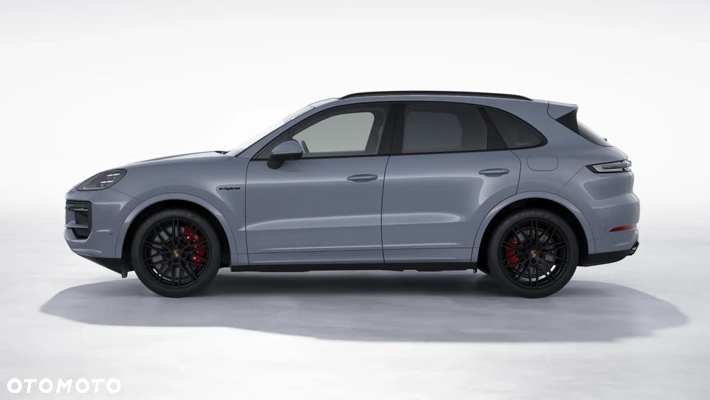 Porsche Cayenne S E-Hybrid PHEV - 2