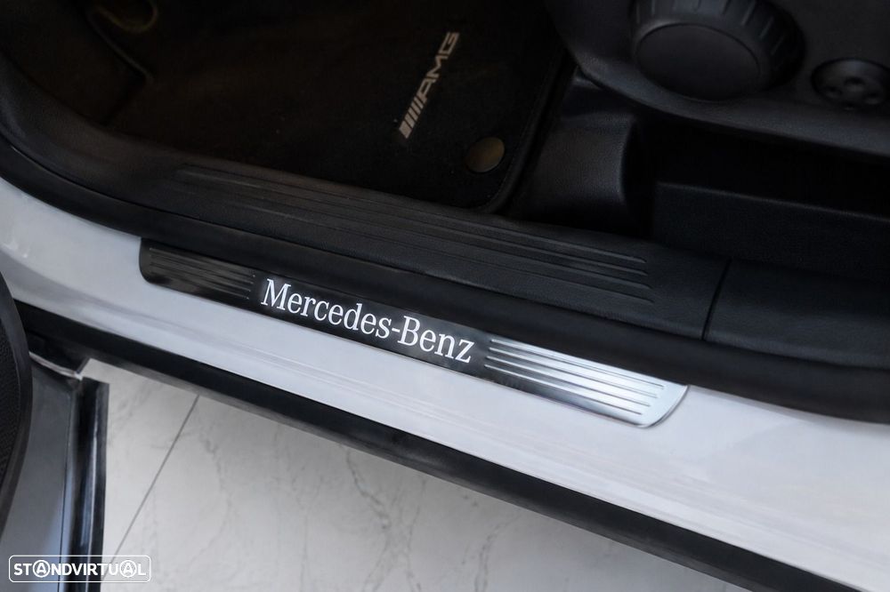 Mercedes-Benz GLA 200 d AMG Line - 36