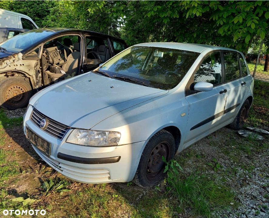 części Fiat Stilo I 01-2010 Hatchback 5-drzwi 1.9 JTD Manual 115KM - 1