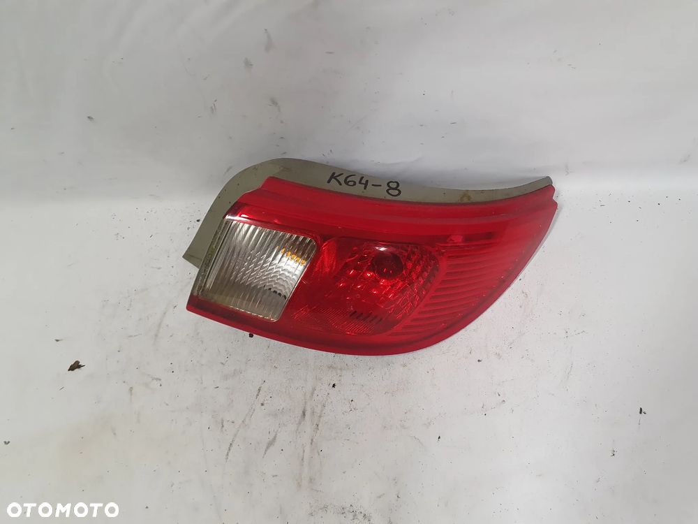 * LAMPA TYLNA PRAWA TYŁ PRAWO MITSUBISHI COLT Z30 CABRIO - 4