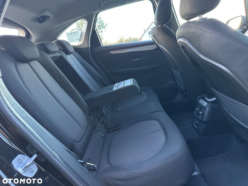 BMW Seria 2 216d Active Tourer Sport Line - 11
