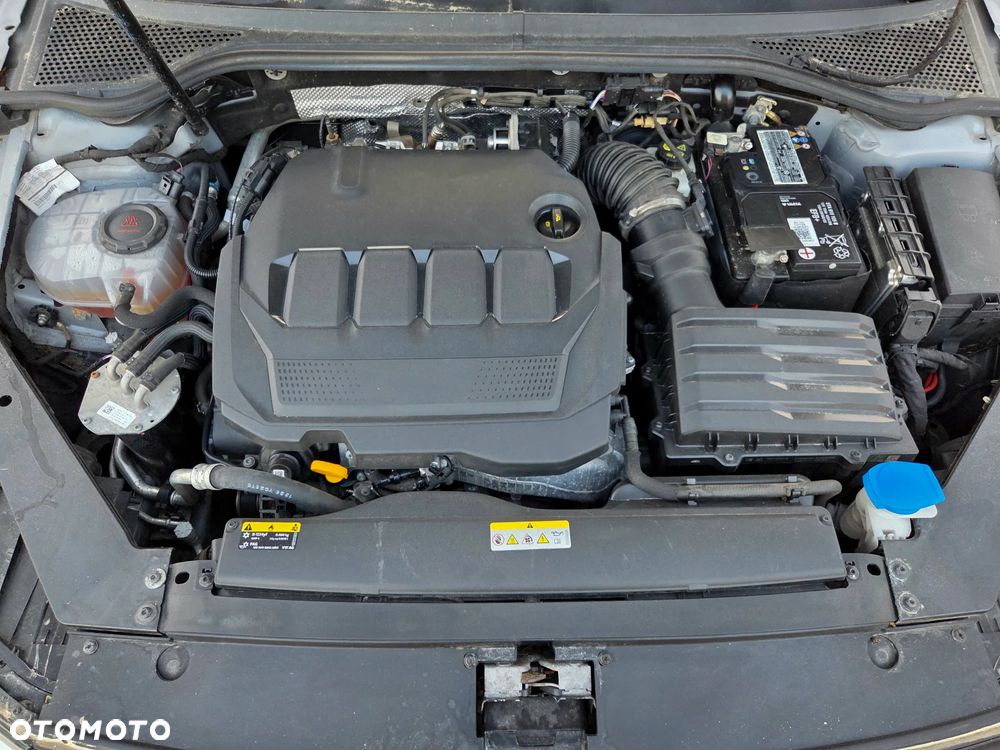 Volkswagen Passat - 37