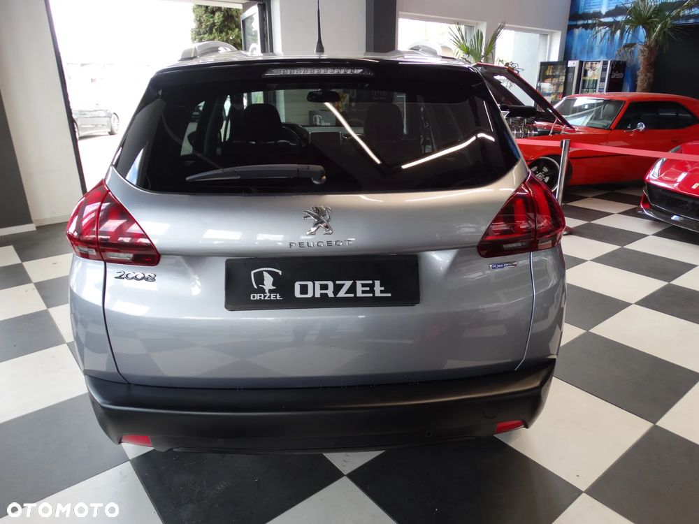 Peugeot 2008 PureTech 82 Style - 11