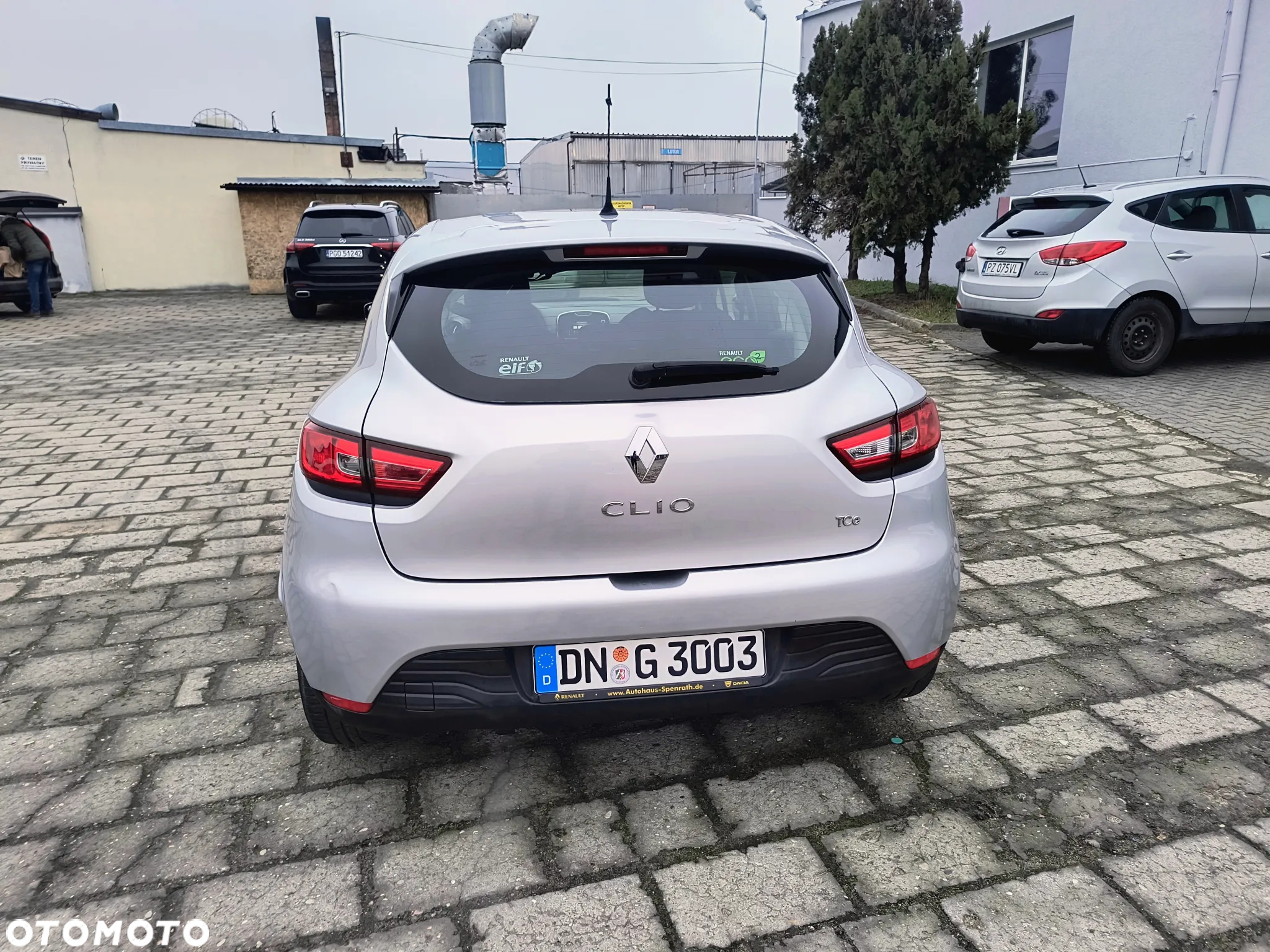 Renault Clio - 11