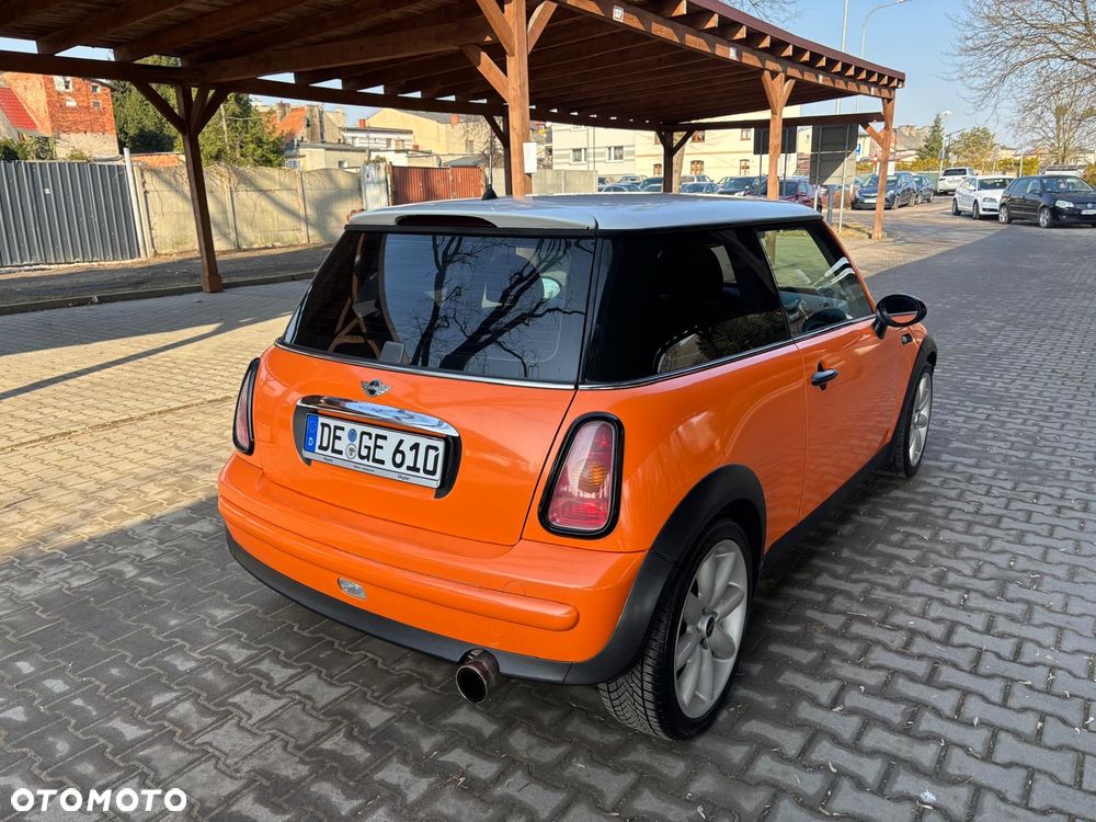 MINI Cooper Seven - 32
