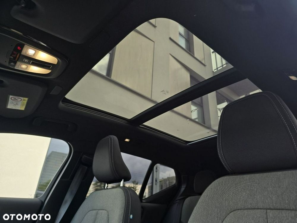 Volvo XC 40 B3 Plus Dark - 15