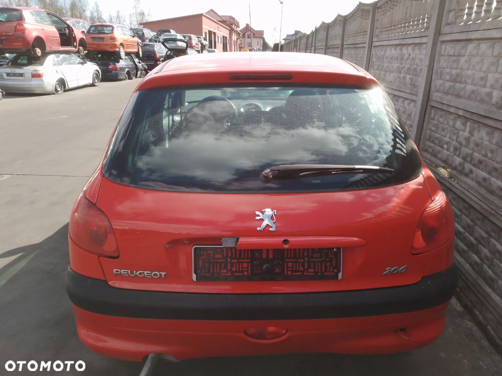 PEUGEOT 206 1.4 8V KFU (ET3J4) KOLOR KKN LAMPA TYŁ PRAWA LEWA