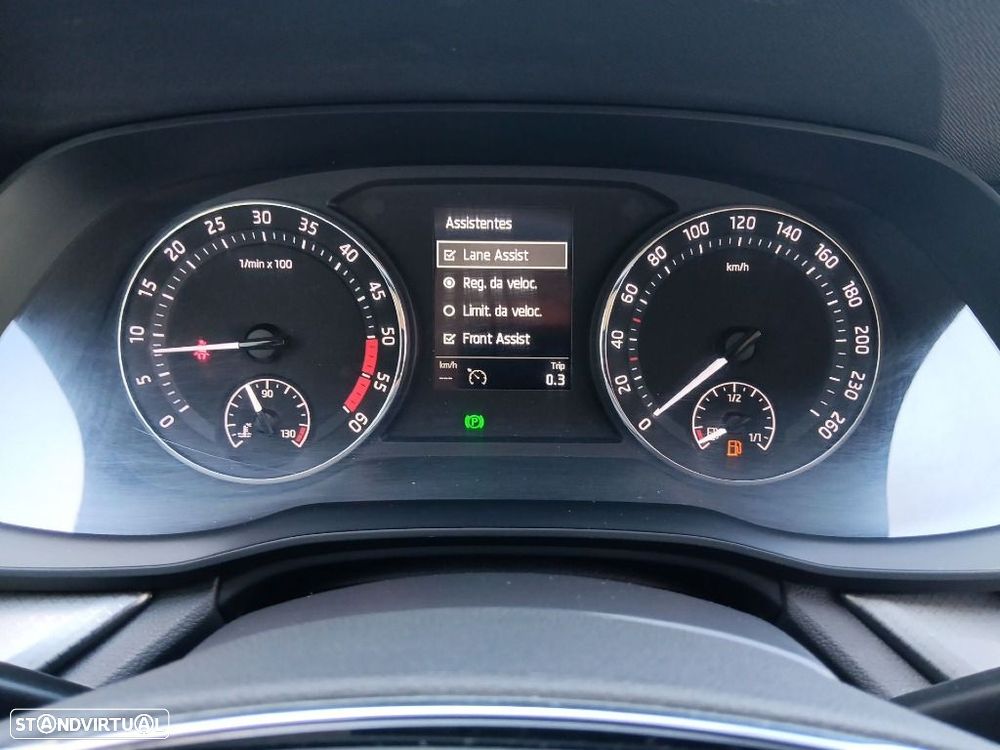 Skoda Octavia Break 2.0 TDI Ambition DSG - 15