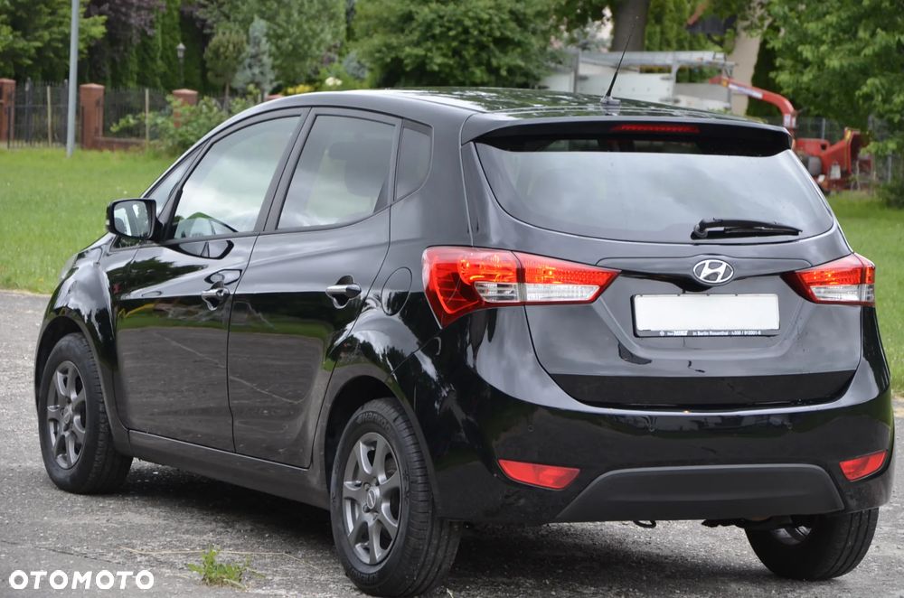 Hyundai ix20 - 11