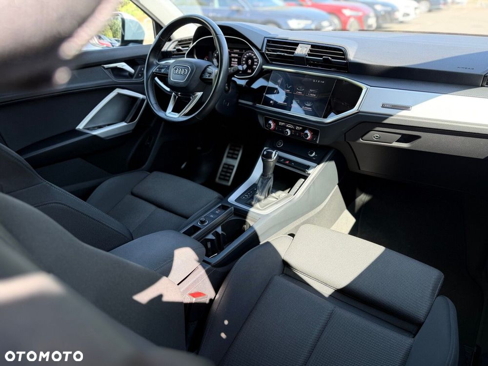 Audi Q3 35 TFSI mHEV S tronic - 27