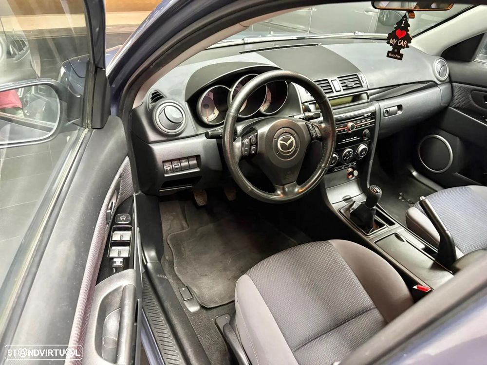 Mazda 3 Sedan MZ-CD 1.6 Exclusive Plus - 3