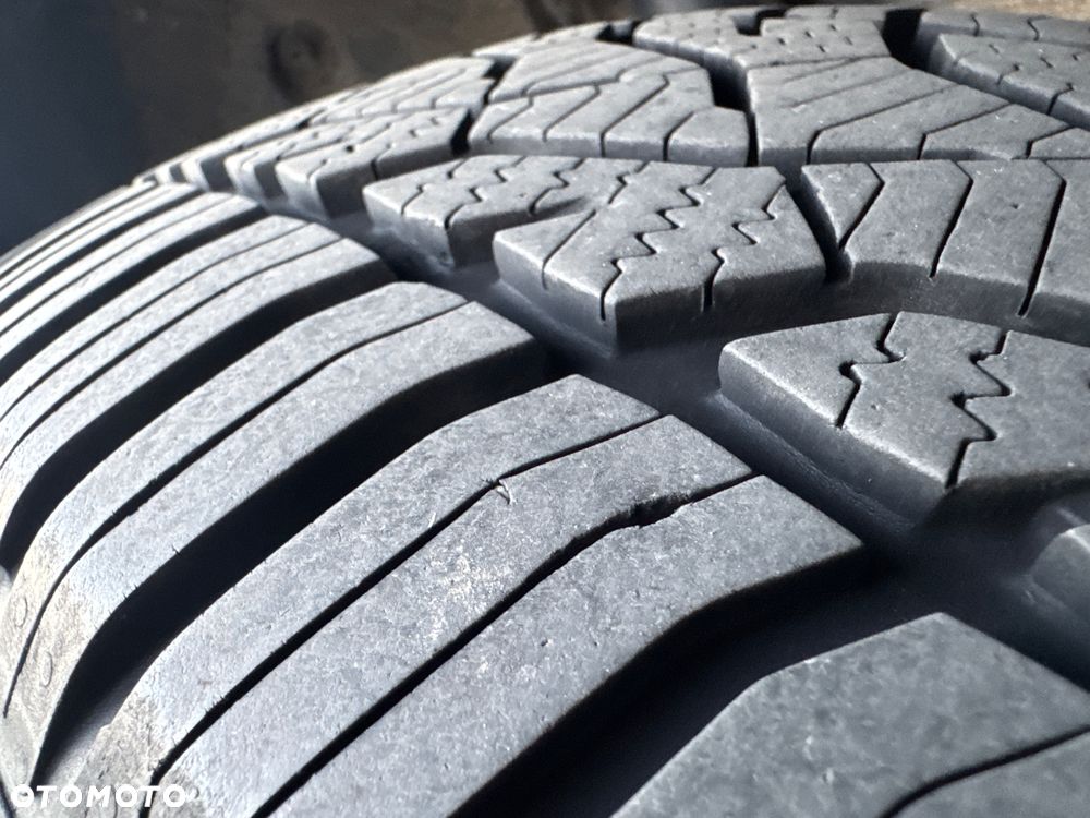 Dacia Duster 1.0 TCe Prestige - 35