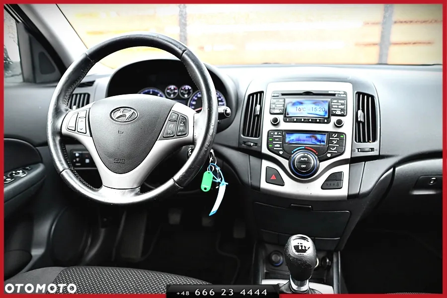 Hyundai i30 1.6 CRDI blue Comfort - 17