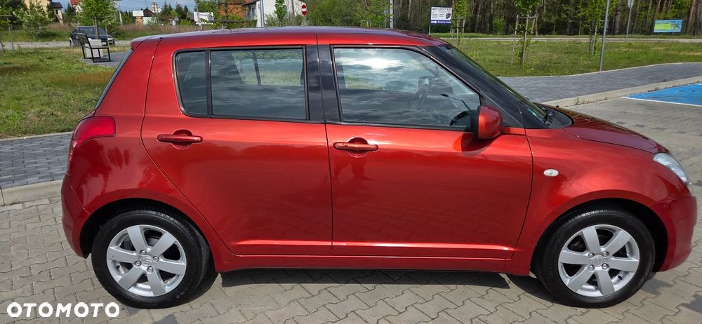 Suzuki Swift 1.3 Limited 25 - 6