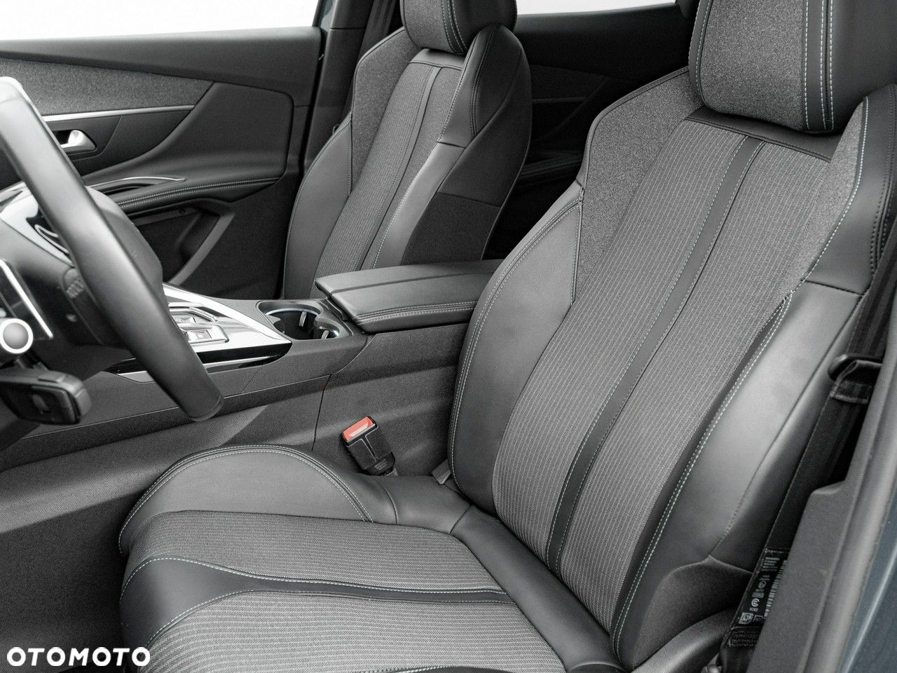 Peugeot 3008 1.6 PureTech Hybrid PHEV Allure Pack S&S EAT8 - 15