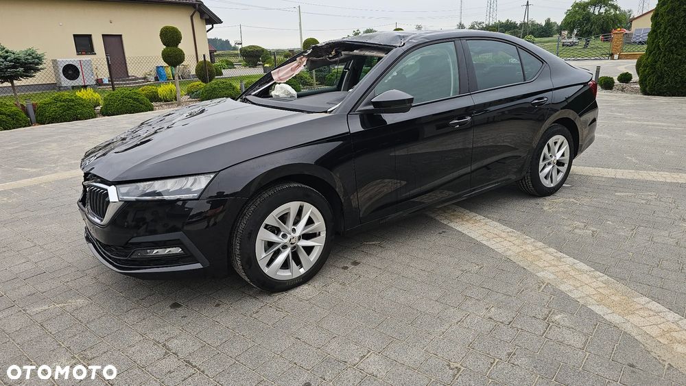 Skoda Octavia 2.0 TDI Ambition DSG - 2