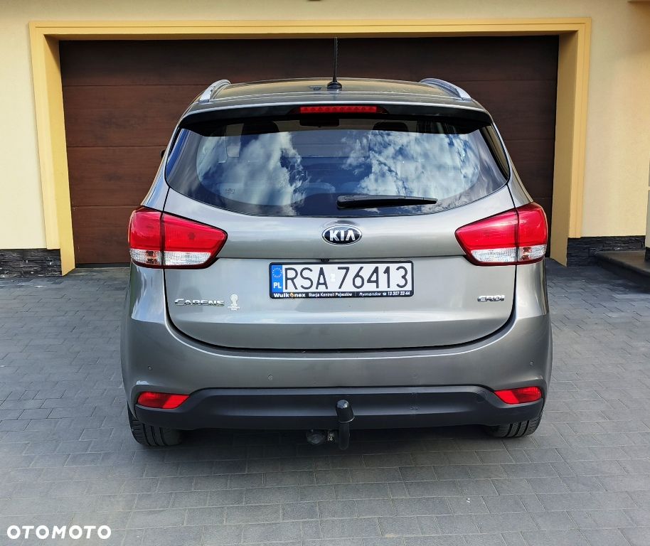 Kia Carens 1.7 CRDi 115 Fifa World Cup Edition - 10