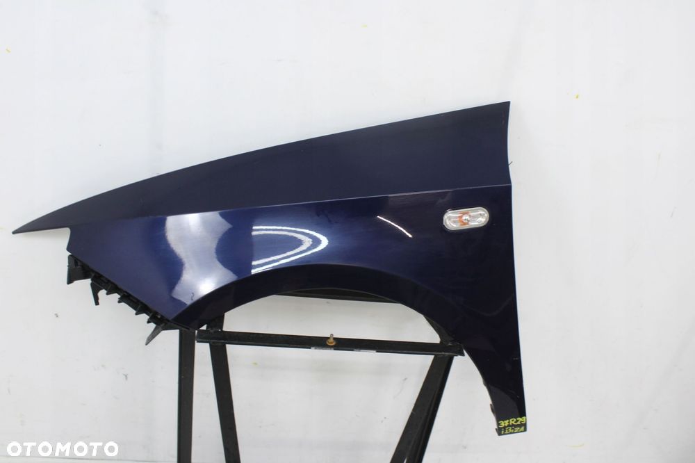 SEAT IBIZA IV 08R- BŁOTNIK LEWY PRZÓD PRZEDNI LW5U