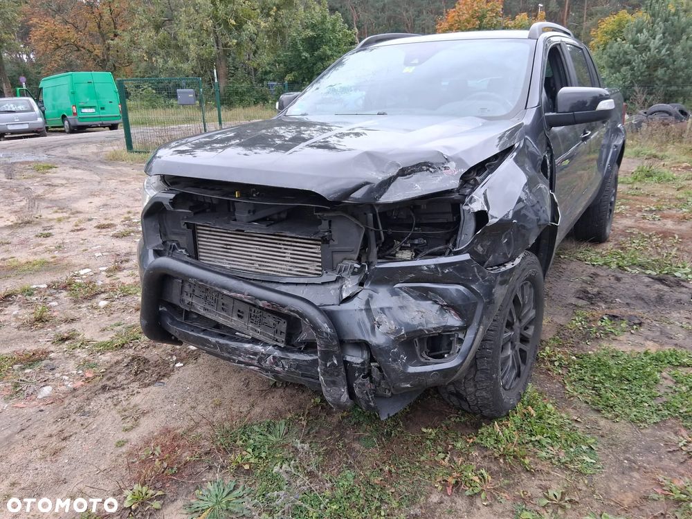 Ford Ranger - 10