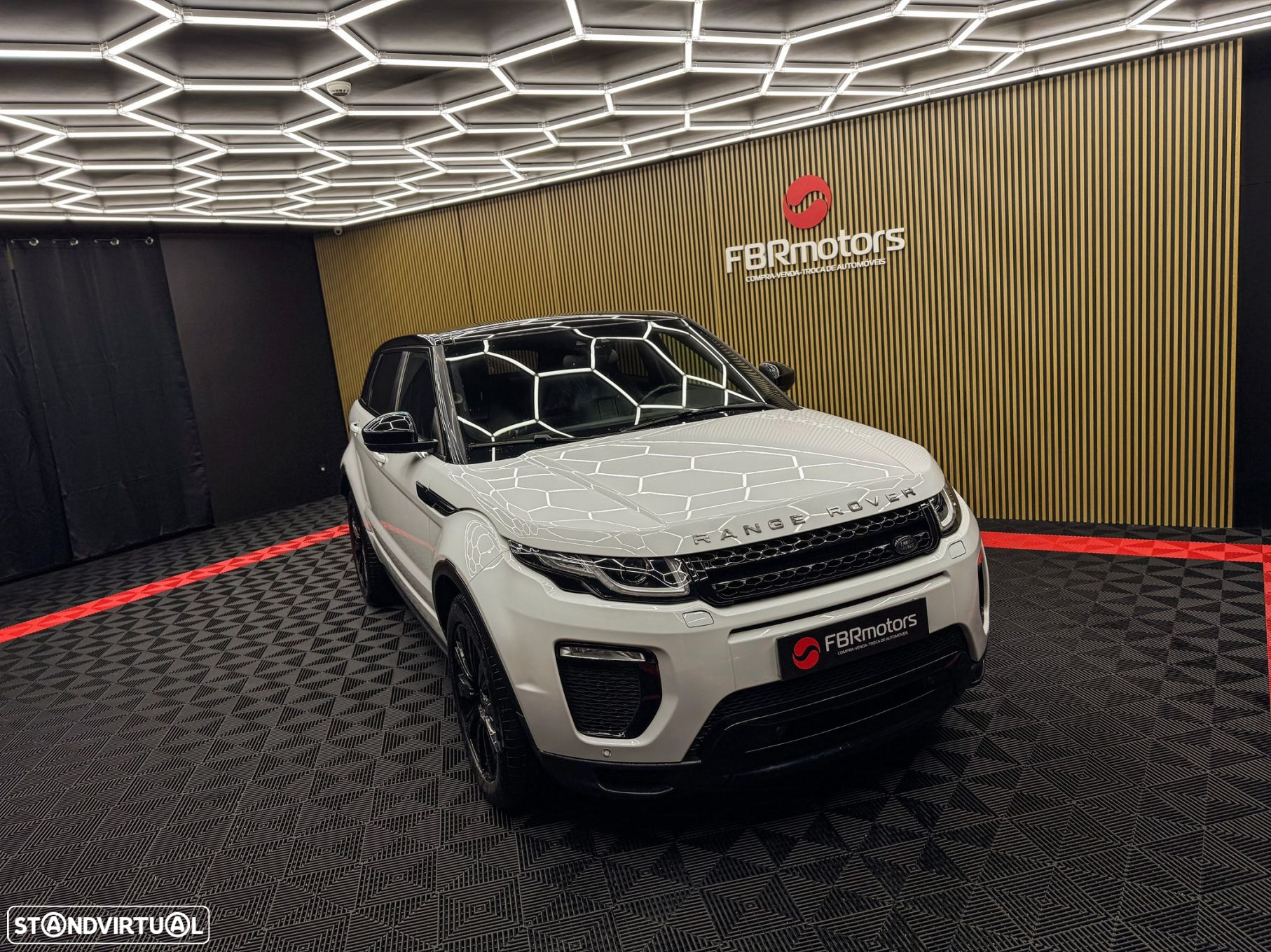 Land Rover Range Rover Evoque 2.0 TD4 HSE Dynamic Auto - 26