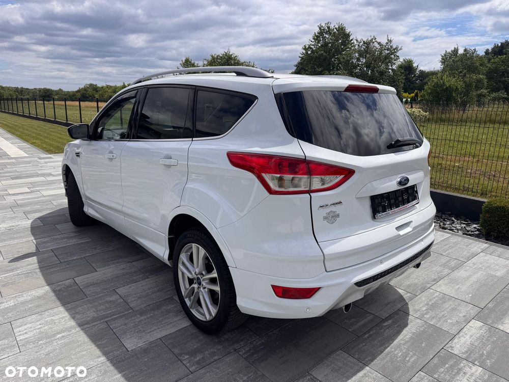 Ford Kuga - 4