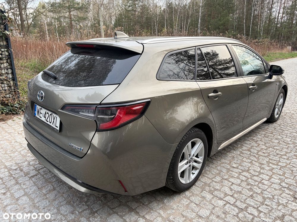 Toyota Corolla 1.8 Hybrid Comfort - 13