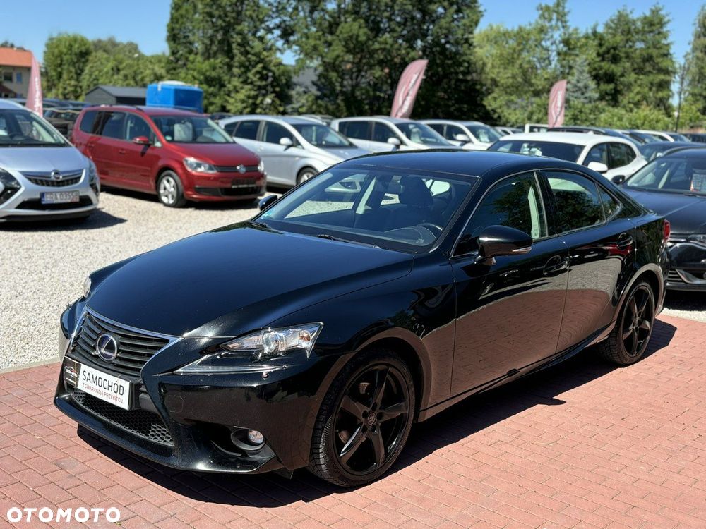 Lexus IS - 3