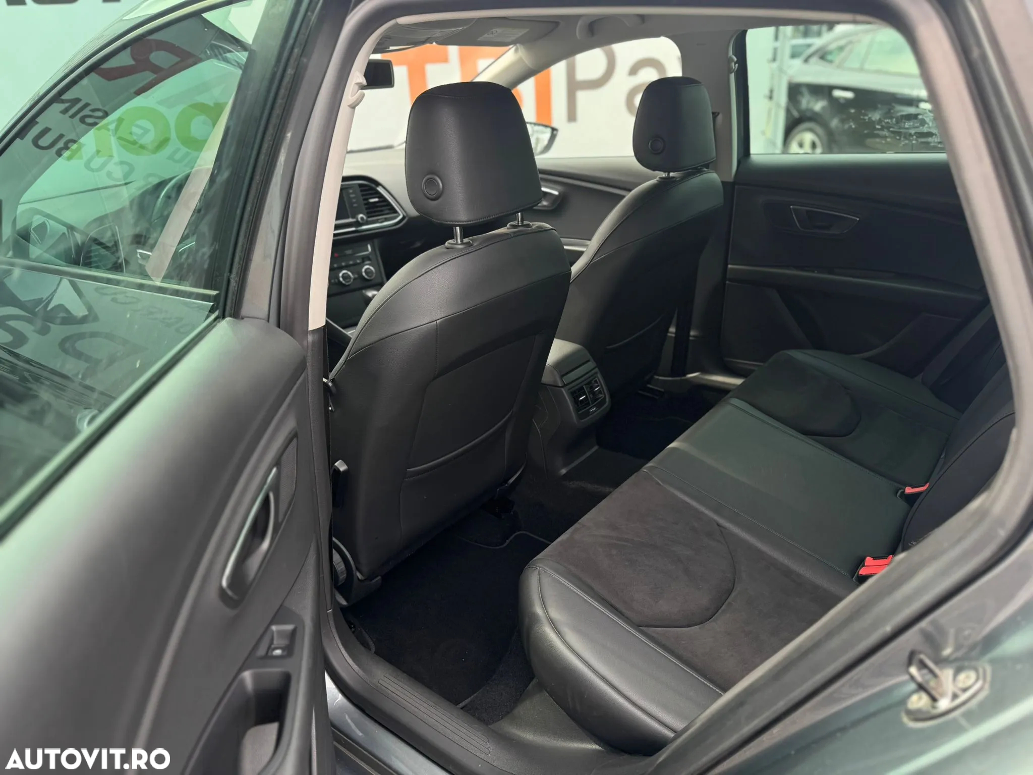 Seat Leon 1.6 TDI Style - 35
