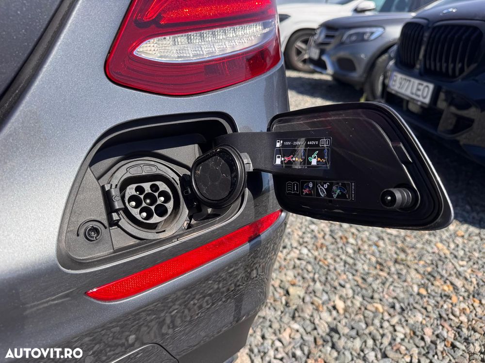 Mercedes-Benz E 300 Aut. - 10