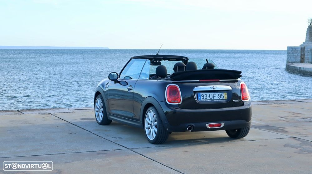 MINI Cabrio Cooper - 21