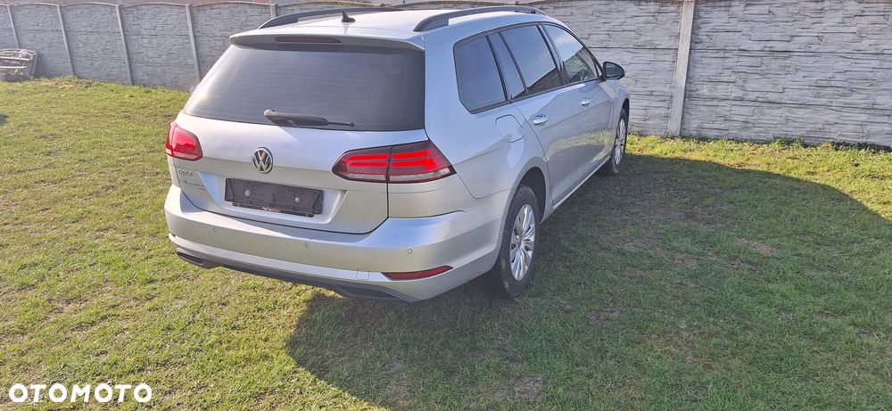 Volkswagen Golf - 7