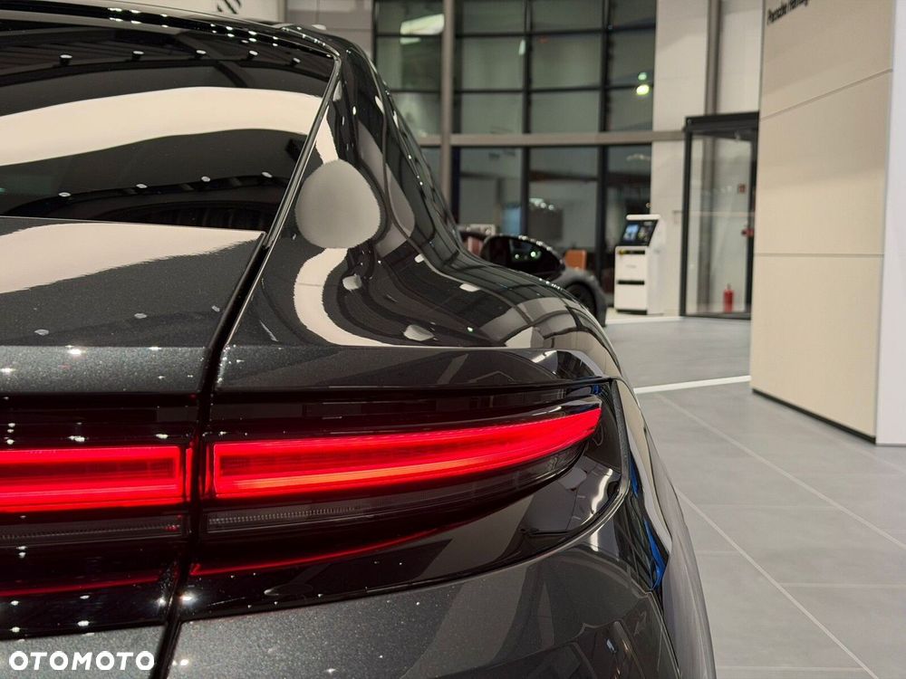 Porsche Panamera - 11