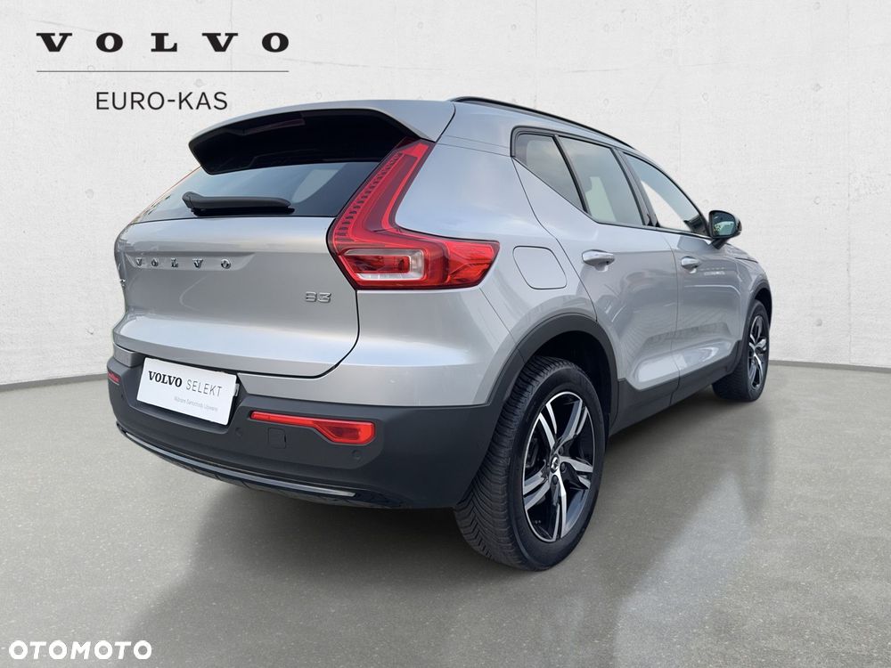 Volvo XC 40 - 7