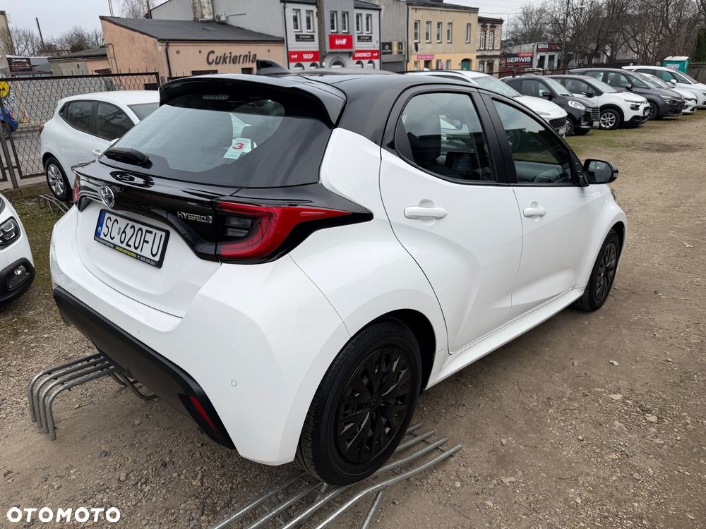 Toyota Yaris Hybrid 1.5 Executive - 6