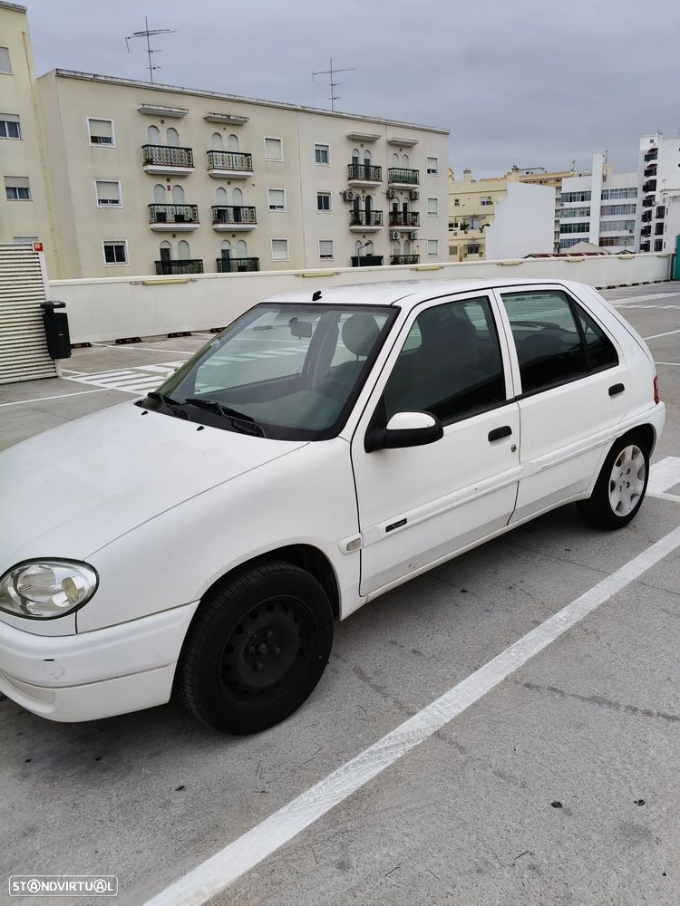 Citroën Saxo 1.1i Image - 2