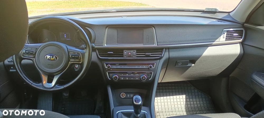Kia Optima 1.7 CRDI M - 12