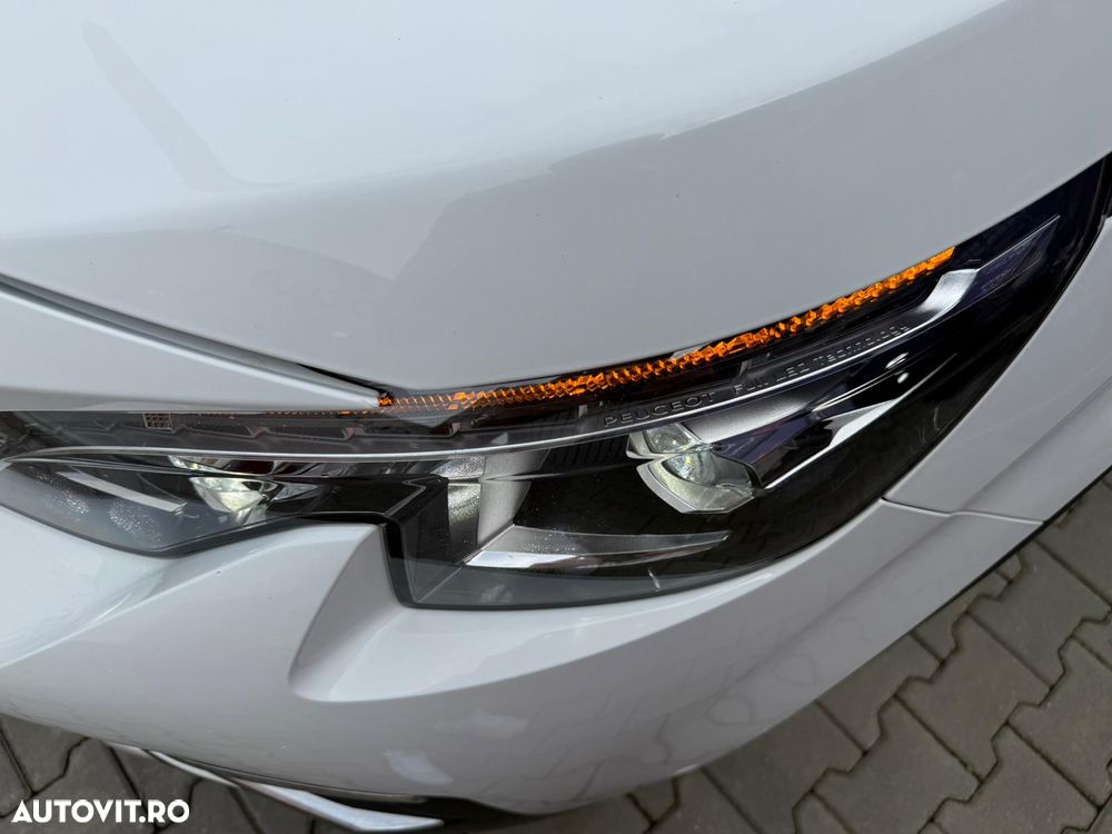 Peugeot 3008 BlueHDi 130 Stop & Start EAT8 Allure Business-Paket - 12