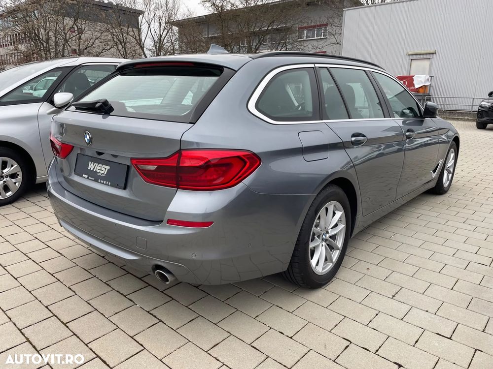 BMW Seria 5 520d AT - 4