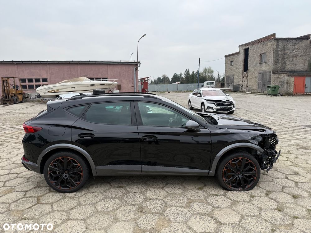 Cupra Formentor 1.4 e-Hybrid DSG Tribe Edition - 6