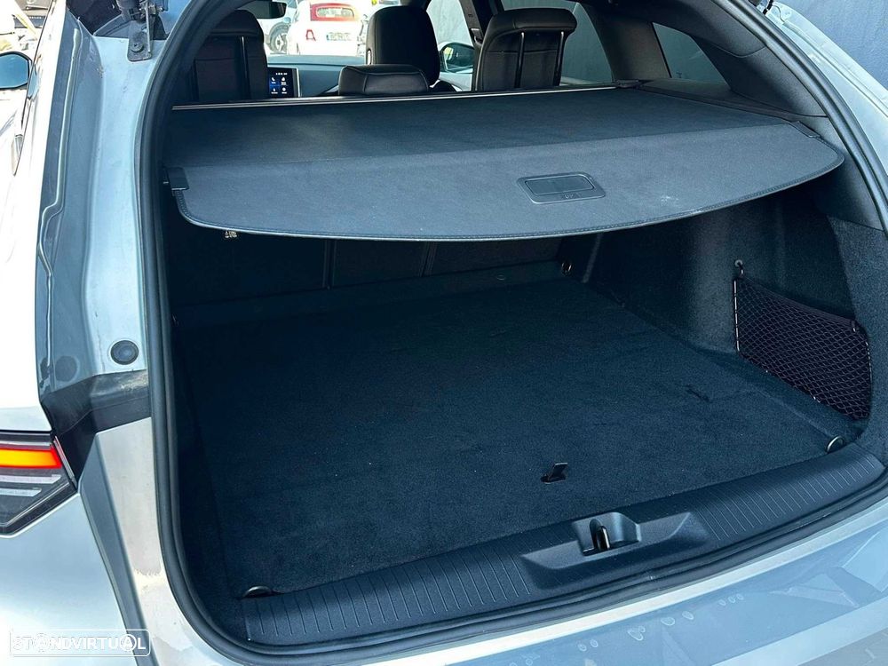 Opel Astra Caravan - 17