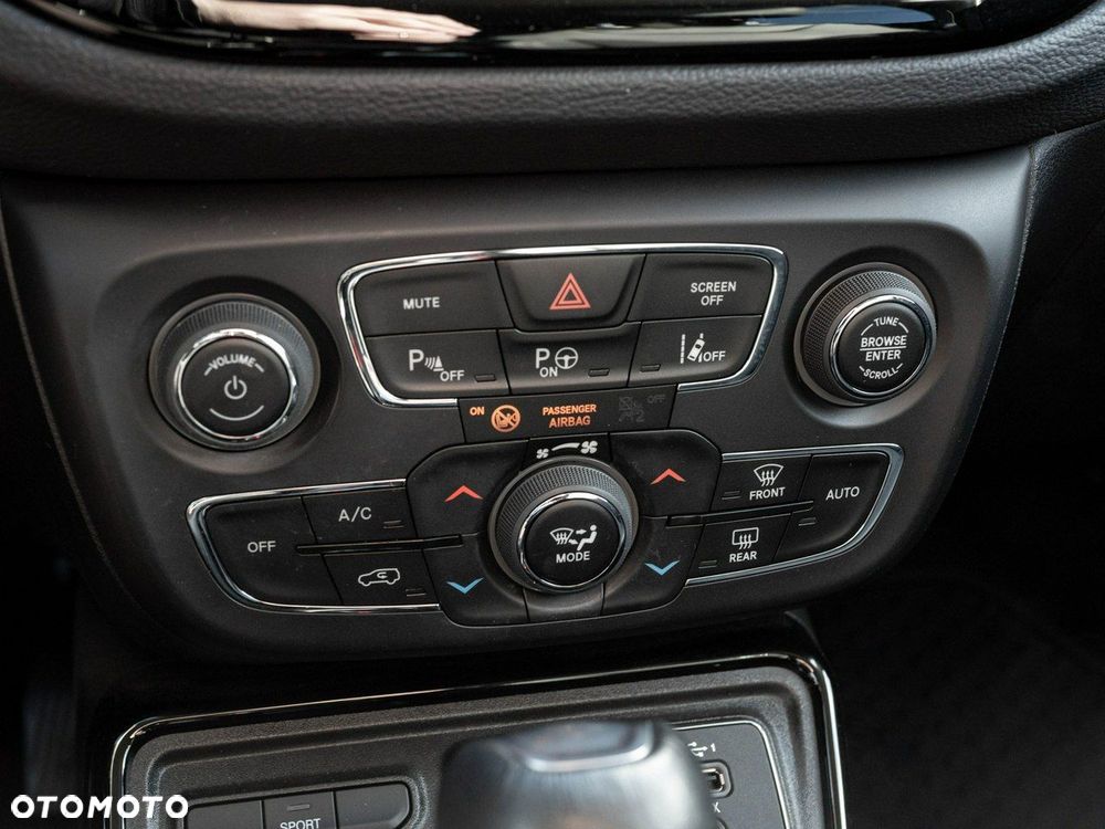 Jeep Compass 1.3 TMair Limited FWD S&S DDCT - 17